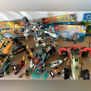 Gigantic LEGO Chima collection see pics tons of minifigures & other other brand